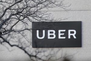 California cities press Uber on transgender driver practices