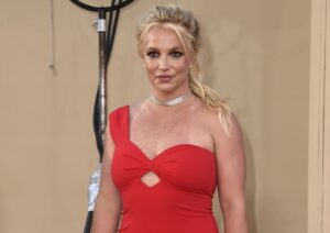Britney Spears signs $15 million book deal