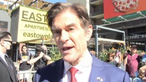 Dr. Oz Thinks His Walk of Fame Star Will Get Defaced Like Trump's