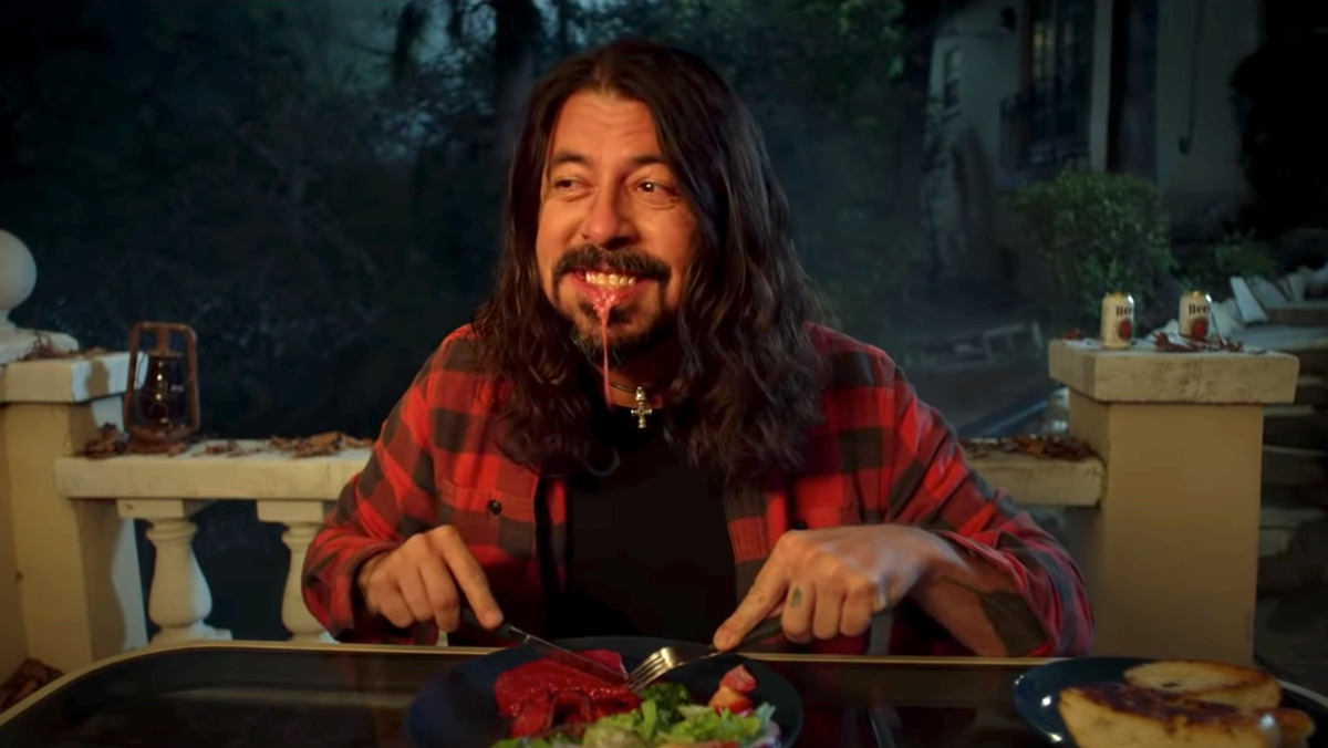 Dave Grohl in the trailer for Studio 666, The Foo Fighters movie