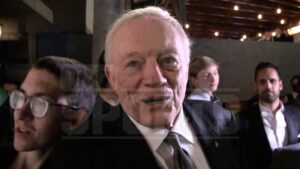 Jerry Jones Says He'll Be 'Screaming Into My Pillow' Over Cowboys Missing Super Bowl
