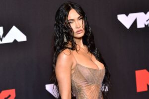 US actress Megan Fox arrives for the 2021 MTV Video Music Awards at Barclays Center in Brooklyn, New York, September 12, 2021. (Photo by ANGELA WEISS / AFP) (Photo by ANGELA WEISS/AFP via Getty Images)