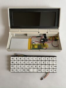 The Penkesu is a DIY retro handheld PC with a mechanical keyboard