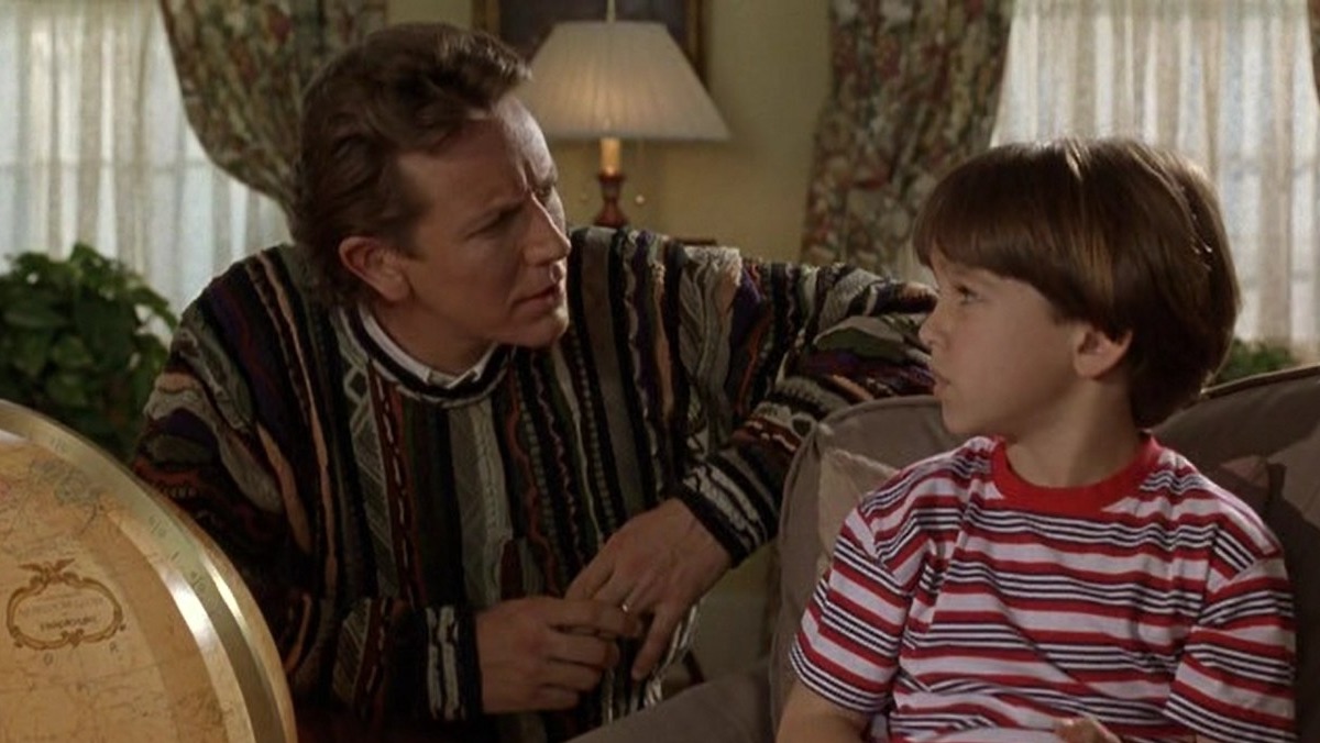 Neil talks to Charlie in The Santa Clause