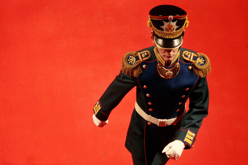 Valentin Yudashkin uniforms for Russian military 