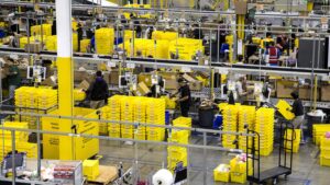 California Senate passes warehouse bill AB 701