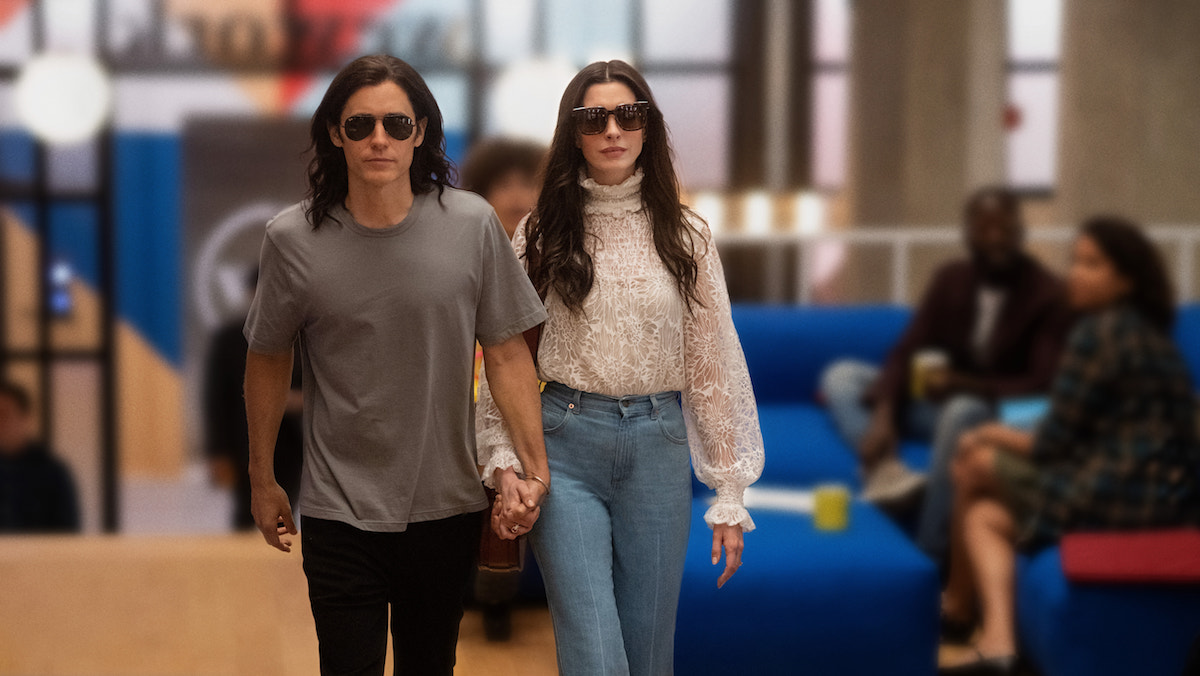 Jared Leto and Anne Hathaway in WeCrashed, the Apple TV+ series about WeWork