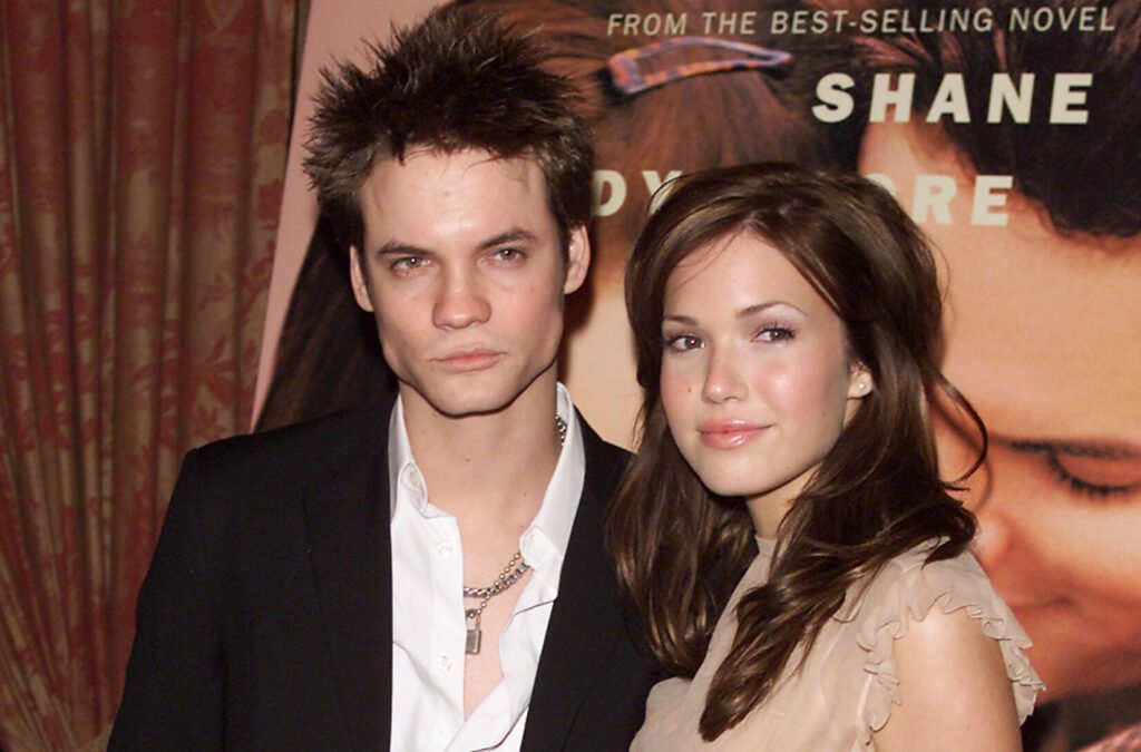 Shane West and Mandy Moore at the premiere of 