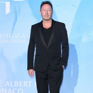 Julian Lennon: I have a love-hate relationship with Hey Jude - Music News