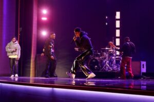 Justin Bieber Kept Censors On Their Toes With 'Peaches' Grammys Performance