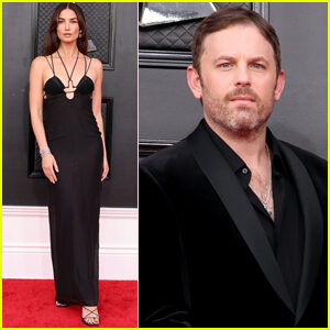 Lily Aldridge Supports Husband Caleb Followill's Band Kings of Leon at Grammys 2022