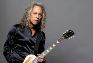 METALLICA's KIRK HAMMETT Was 'Pretty Shocked' To Get Rest Of Band's 'Blessings' To Release Solo EP