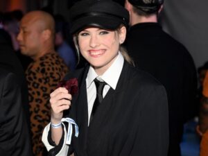 Anna Nicole Smith's Daughter Dannielynn Wears Janet Jackson Suit to Kentucky Derby Party