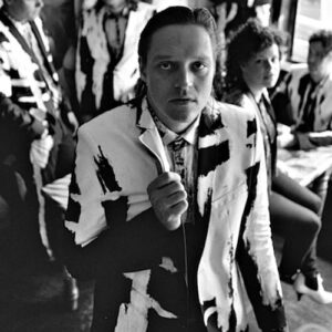 Arcade Fire celebrate fourth UK Number 1 album with 'WE' - Music News