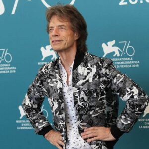 Book worm Mick Jagger Can't Get No Satisfaction! - Music News