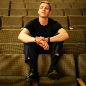 George Ezra rushing towards third Number 1 on the Official Albums Chart - Music News