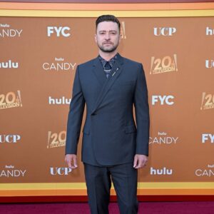Justin Timberlake jokingly apologises for viral dance moves - Music News