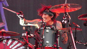 Tommy Lee Plays First Full Set During Mötley Crüe's Stadium Tour: Watch
