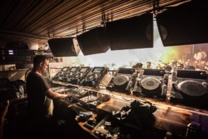 Watch Ben Klock DJ On 16 Decks at Fabric London - EDM.com