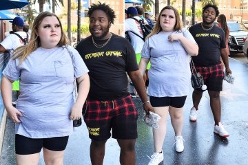 Honey Boo Boo, 16, and boyfriend Dralin, 20, visit Hollywood to meet fans