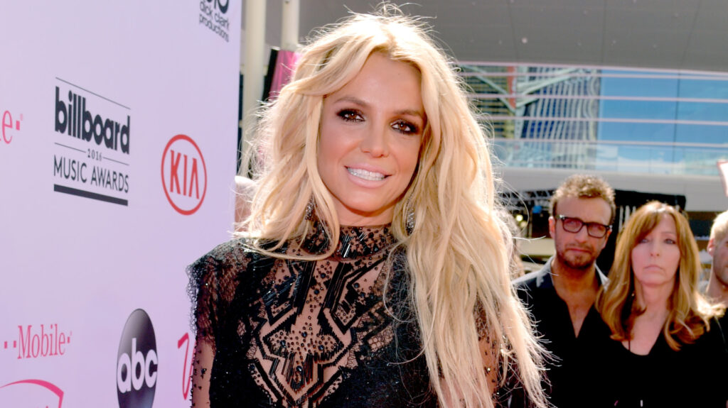 Britney Spears Posts Alleged Texts to Mother From Mental Health Facility