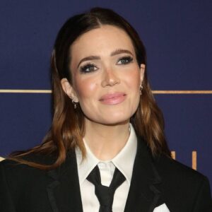 Mandy Moore was 'scared' to continue touring while pregnant - Music News