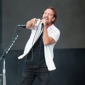 Pearl Jam cancel Amsterdam gig due to Eddie Vedder's voice concerns - Music News