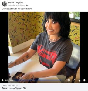 Pop Star DEMI LOVATO Wears VOIVOD Shirt While Signing Copies Of Her New Album (Video)