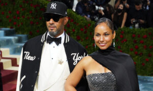 Swizz Beatz Gifts Alicia Keys $400,000 Egyptian-Themed Necklace