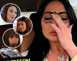 Why The Situation Is 'Kinda Pissed Off' At Angelina Pivarnick On Jersey Shore Family Vacation