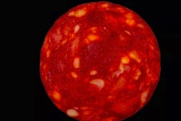 Image of distant star posted by top scientist was actually a piece of CHORIZO
