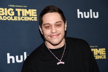 Pete Davidson fans beg him to date A-list co-star after his split from Kim