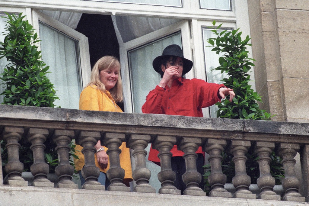 Michael Jackson was once married to Debbie Rowe. She worked for Dr. Klein as an assistant.