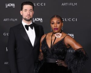 LOS ANGELES, CALIFORNIA - NOVEMBER 06: Alexis Ohanian and Serena Williams attend the 2021 LACMA Art + Film Gala presented by Gucci at Los Angeles County Museum of Art on November 06, 2021 in Los Angeles, California. (Photo by Taylor Hill/WireImage)