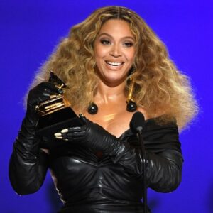 Beyonce drops surprise 4-song EP - Music News