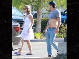 Casey Affleck Out In Malibu Days After Skipping Ben Affleck's Wedding