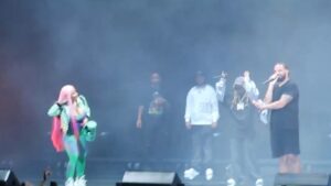 Drake Calls Lil Wayne & Nicki Minaj Greatest Rappers of All Time