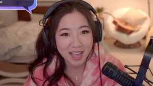Fuslie horrified after being trolled with old singing video by Valkyrae and OTV
