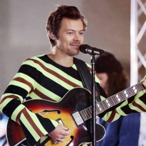Harry Styles accepts Album of the Year prize in pre-recorded video at MTV Video Music Awards - Music News