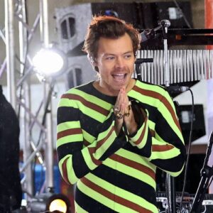 Harry Styles wrote song for Don't Worry Darling in five minutes - Music News
