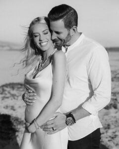 Tarek El Moussa and Heather Rae Young pregnancy announcement