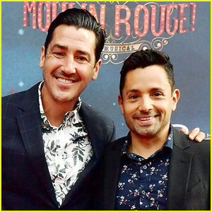 Jonathan Knight & Harley Rodriguez Quietly Got Married!