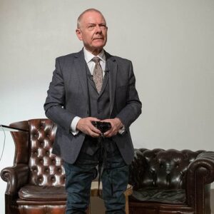 King Crimson's Robert Fripp reveals romantic reason why he was turned off heavy metal - Music News