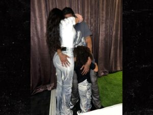 Kylie Jenner and Stormi Show Up at Travis Scott Concert at London's O2 Arena