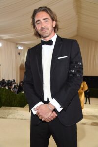 NEW YORK, NEW YORK - SEPTEMBER 13: Lee Pace attends The 2021 Met Gala Celebrating In America: A Lexicon Of Fashion at Metropolitan Museum of Art on September 13, 2021 in New York City. (Photo by Kevin Mazur/MG21/Getty Images For The Met Museum/Vogue)