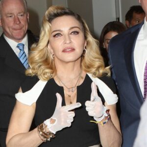 Madonna wears diamond-studded grills to hide 'ugly' teeth - Music News