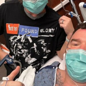 New Found Glory's Chad Gilbert undergoes surgery on spinal tumour - Music News