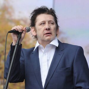 The Pogues frontman Shane MacGowan pays tribute to Darryl Hunt - Music News