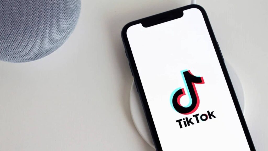 What does DTN mean on TikTok?