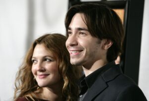 Exes Drew Barrymore, Justin Long reunite on her talk show